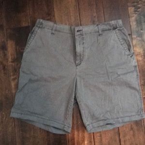 NWOT Old Navy shorts